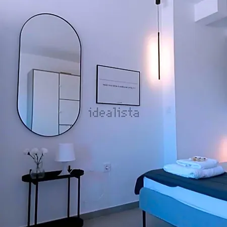 Luxury Sea View Hotel 4*